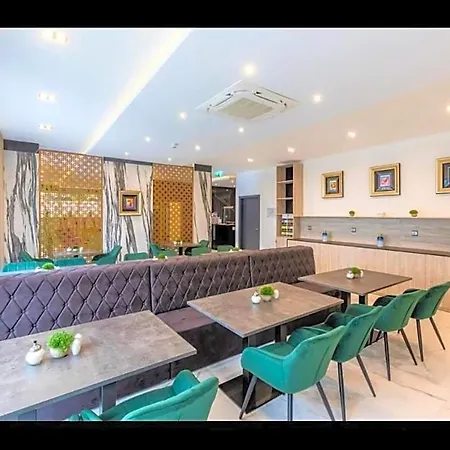 Business Bay Ehemalige Staycation Hotel 4*