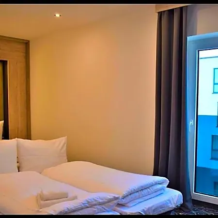 Business Bay Ehemalige Staycation Hotel 4*